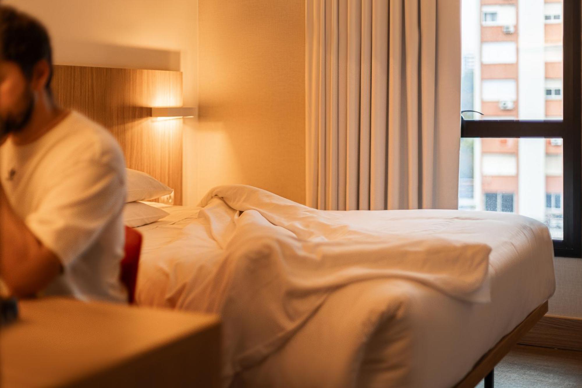Hotel Moov Порту Алегри Екстериор снимка